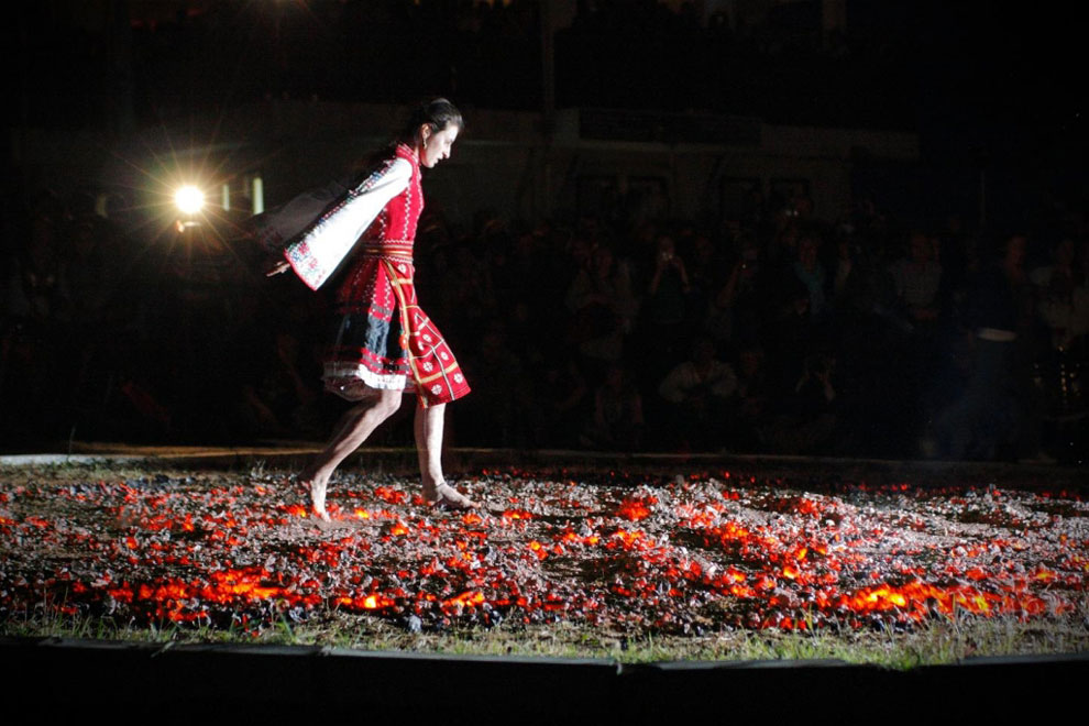 Нестинарство