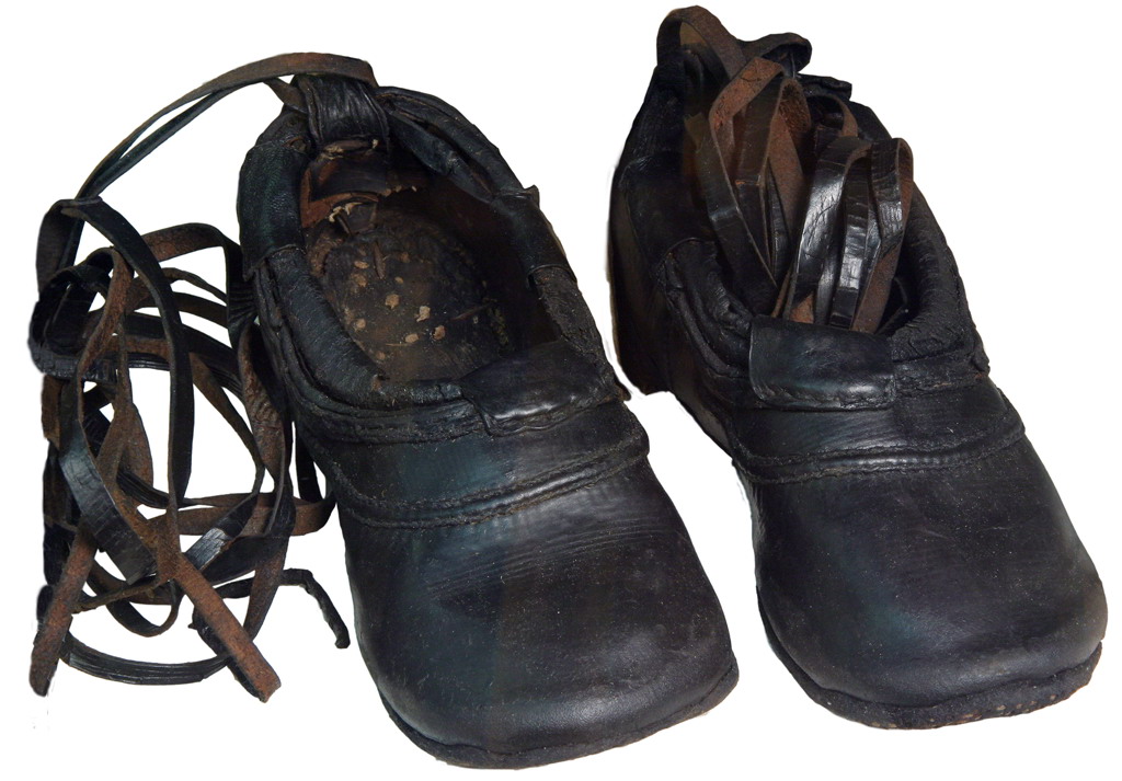 Коты – традиционная обувь коми 